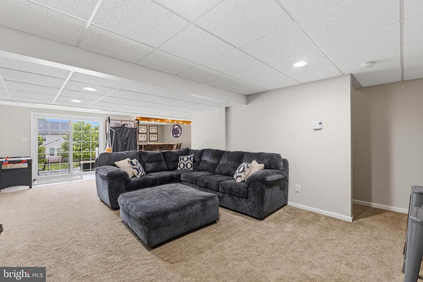 140 Exeter Lane photo 31