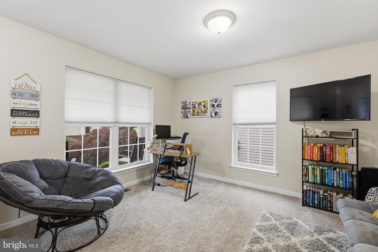 140 Exeter Lane photo 7