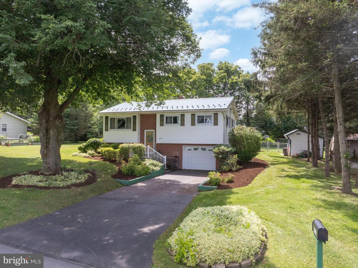 4822 W Whitehall Road, Pennsylvania Furnace