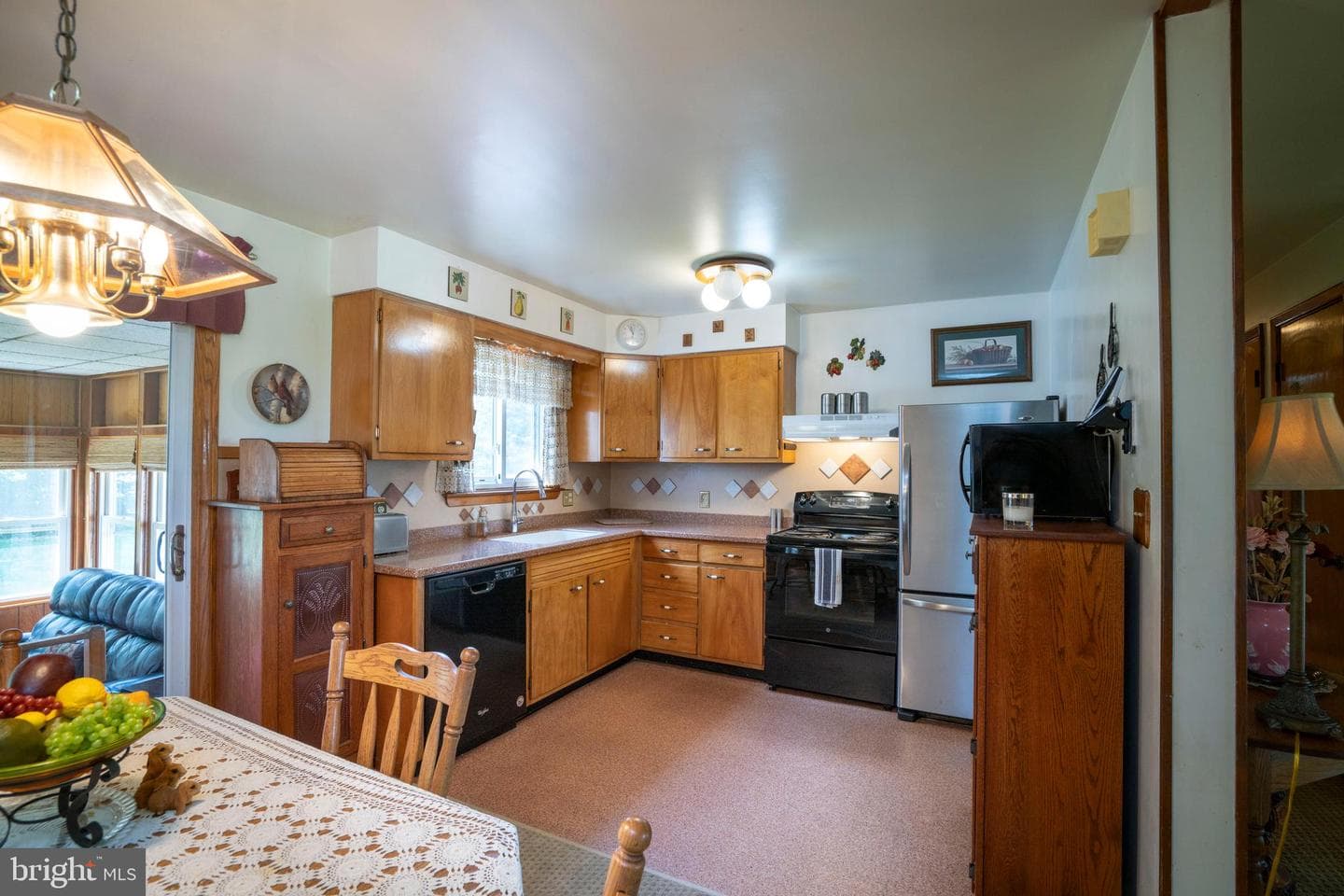 4822 W Whitehall Road photo 21