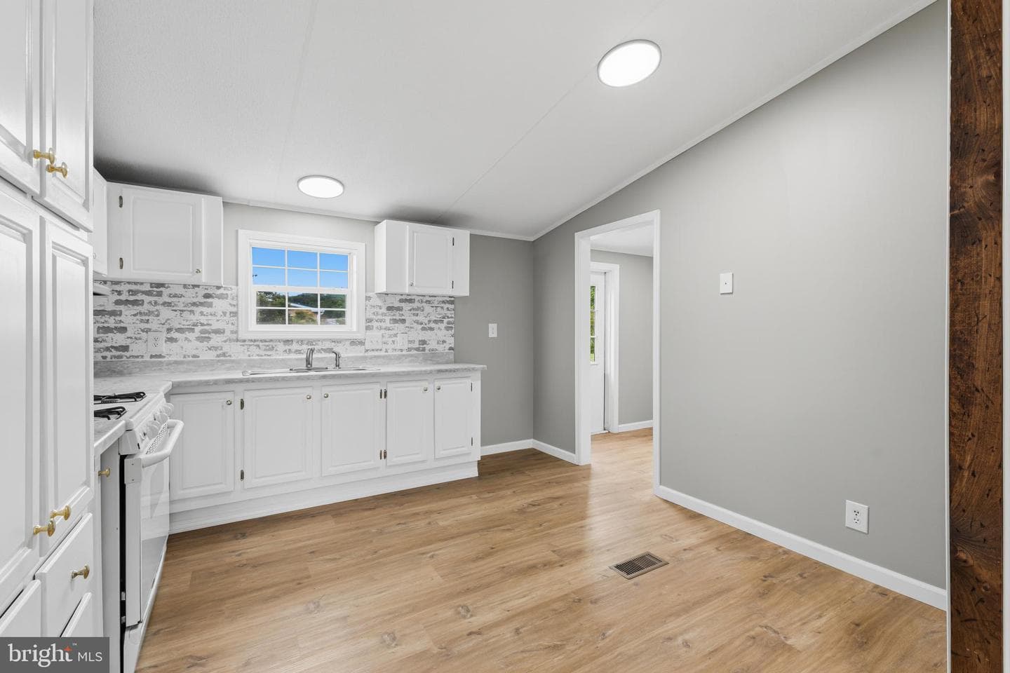 117 Cherokee Court photo 6