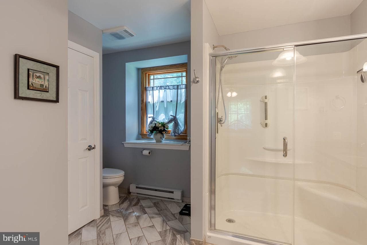 1000 Saxton Drive photo 28