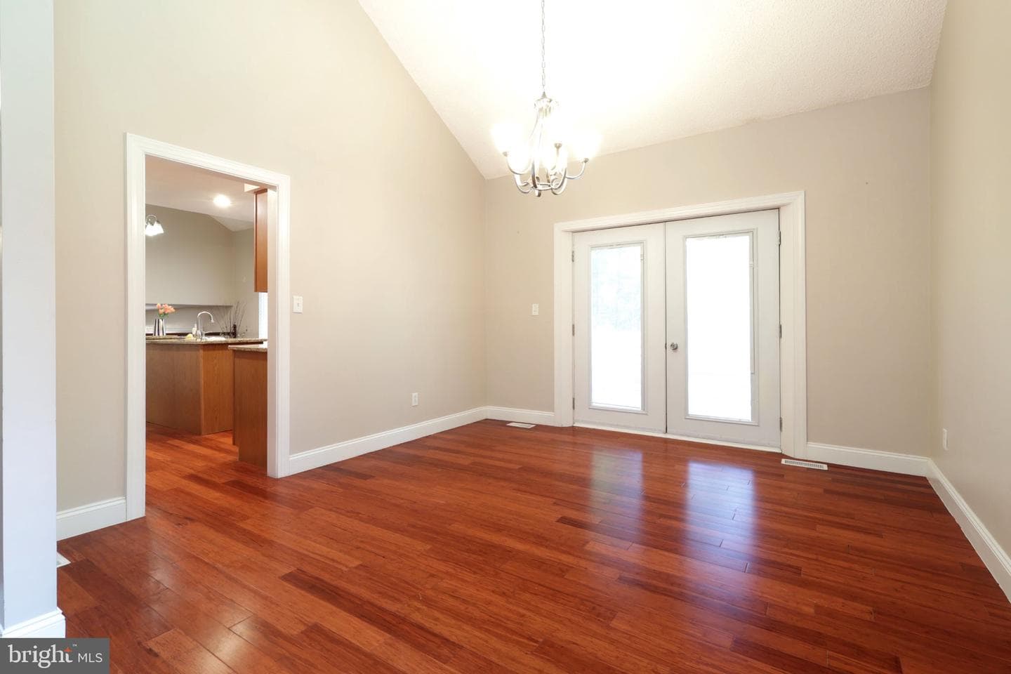 1845 Woodledge Drive photo 18