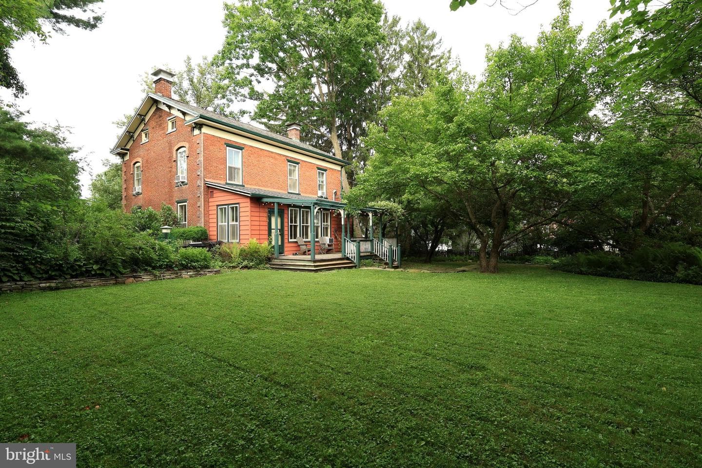 315 N Pennsylvania Avenue photo 43
