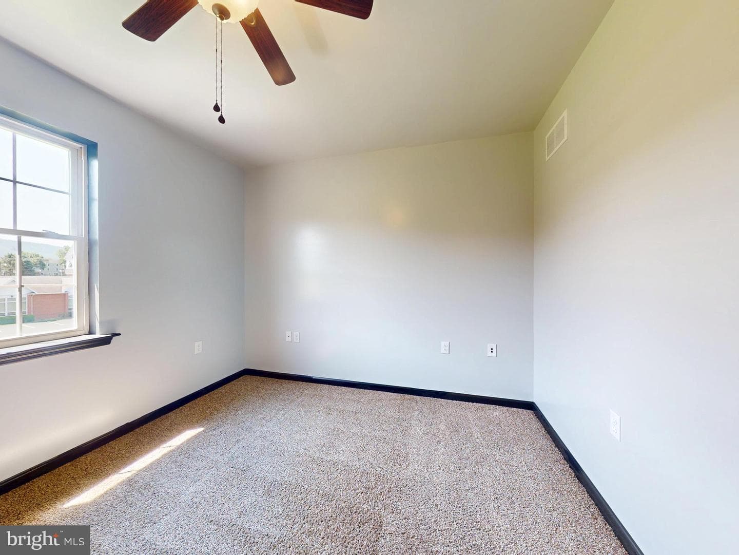 130 Lorinda Lane photo 23
