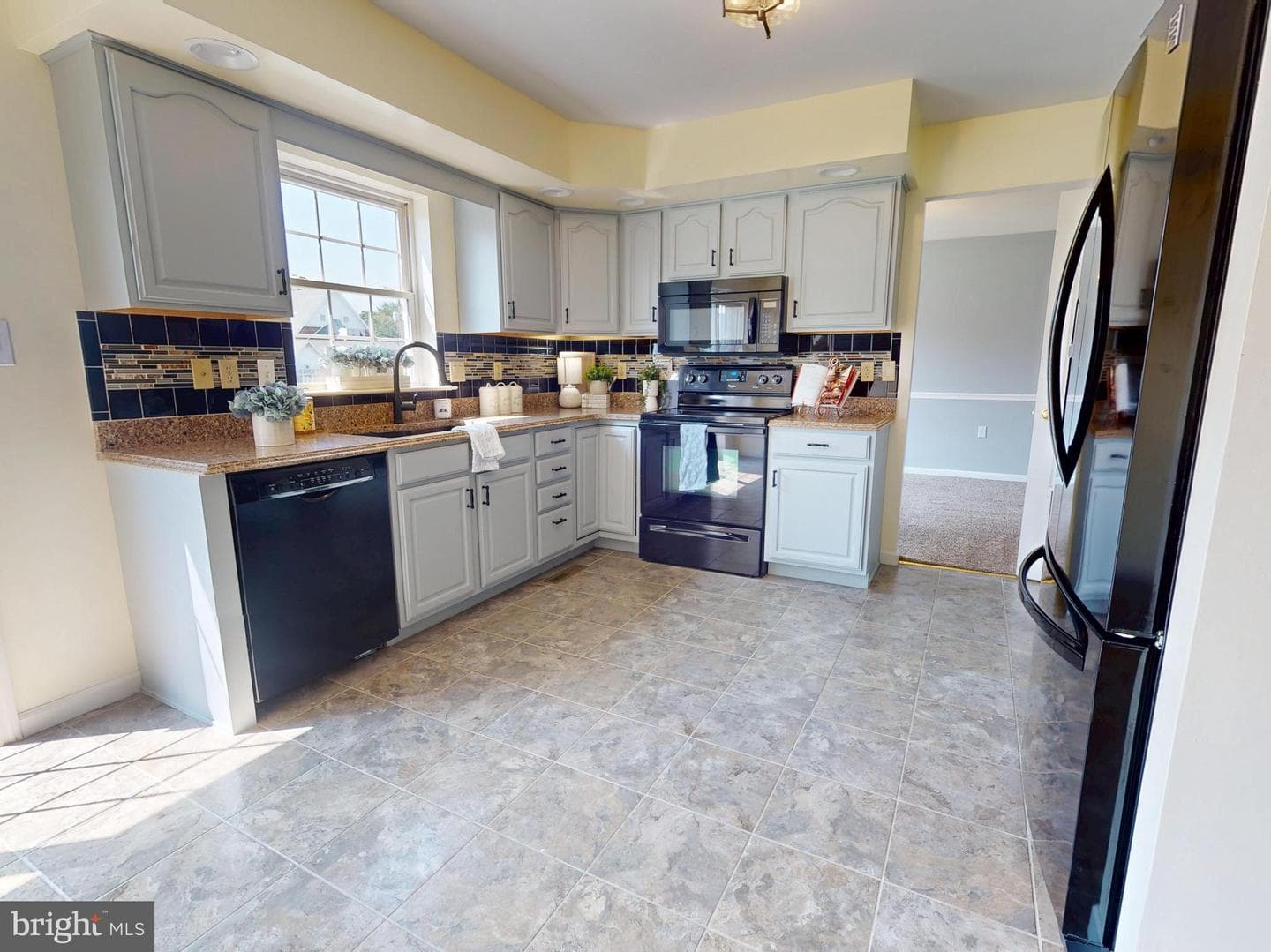 130 Lorinda Lane photo 8