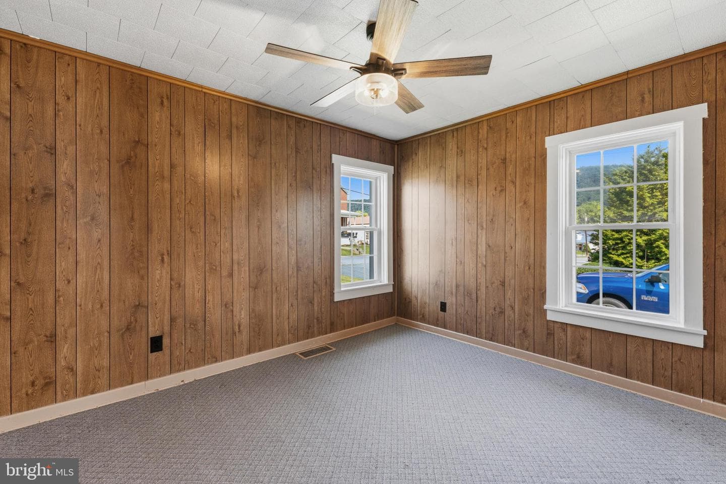 122 Haupt Avenue photo 13