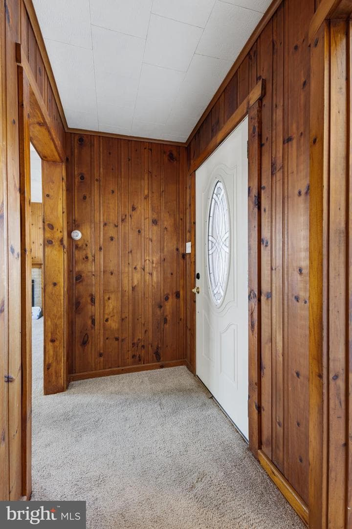 122 Haupt Avenue photo 4