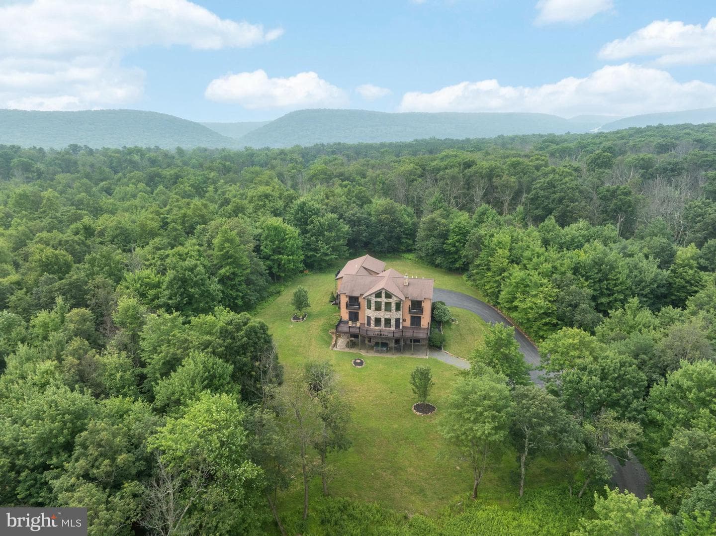 160 Ferne Ridge Lane photo 2