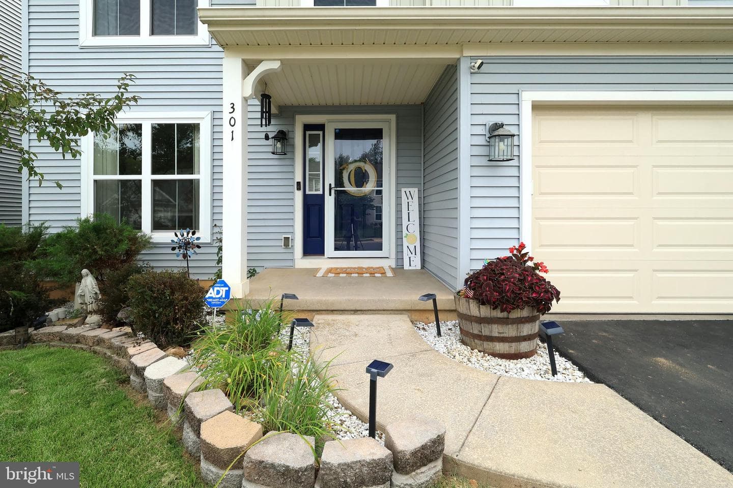 301 Amberleigh Lane photo 3