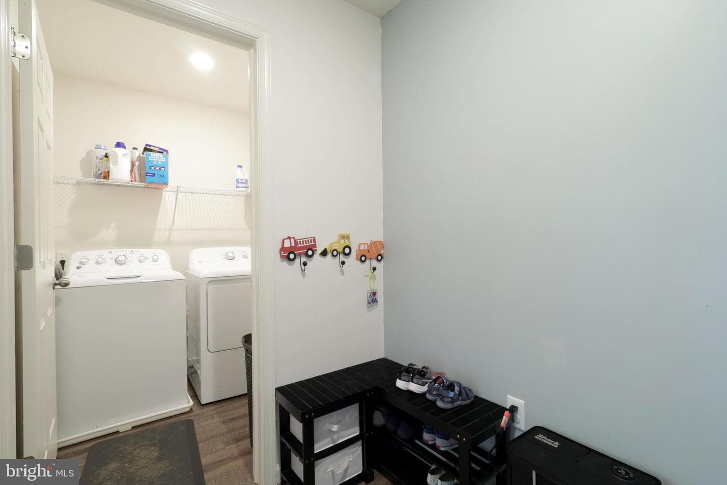 301 Amberleigh Lane photo 32