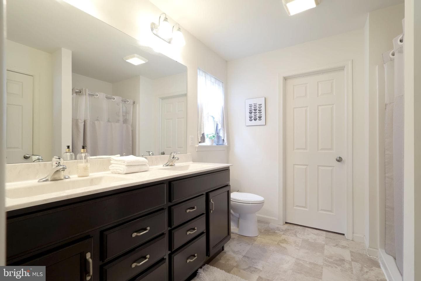 301 Amberleigh Lane photo 41