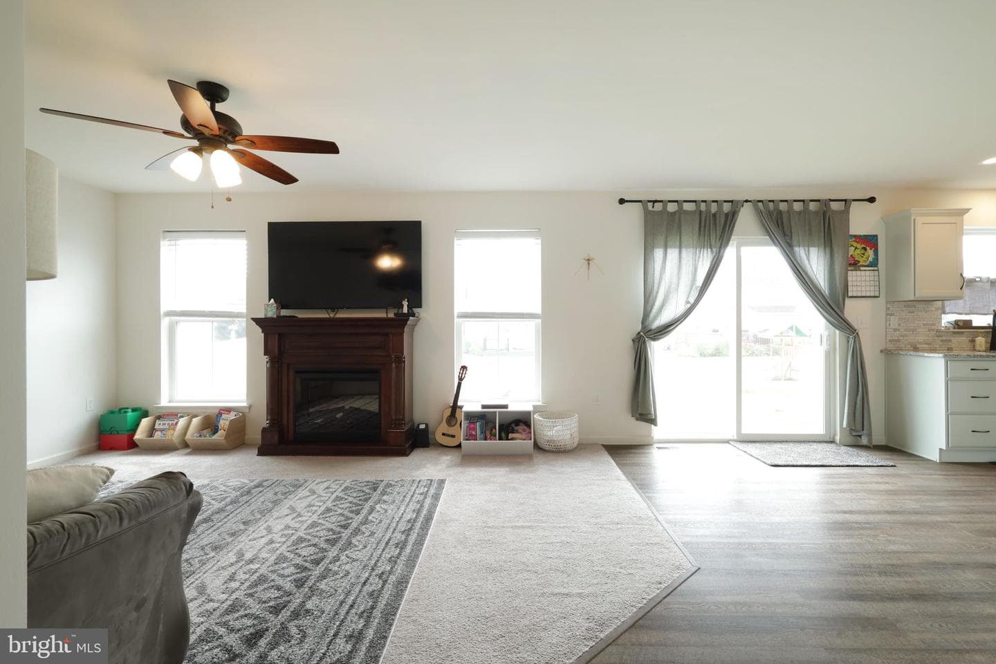 301 Amberleigh Lane photo 9