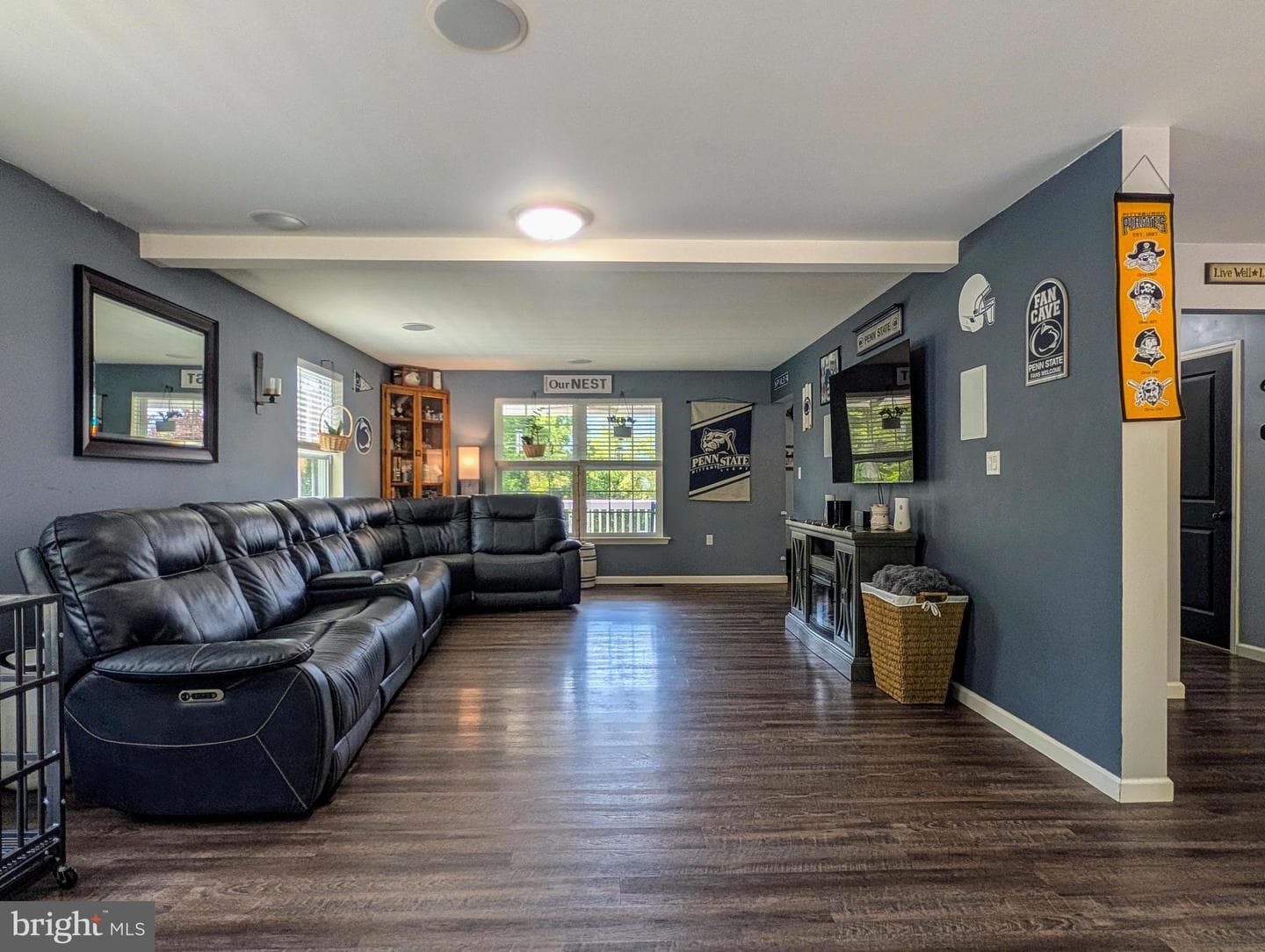 111 Hill Street photo 12
