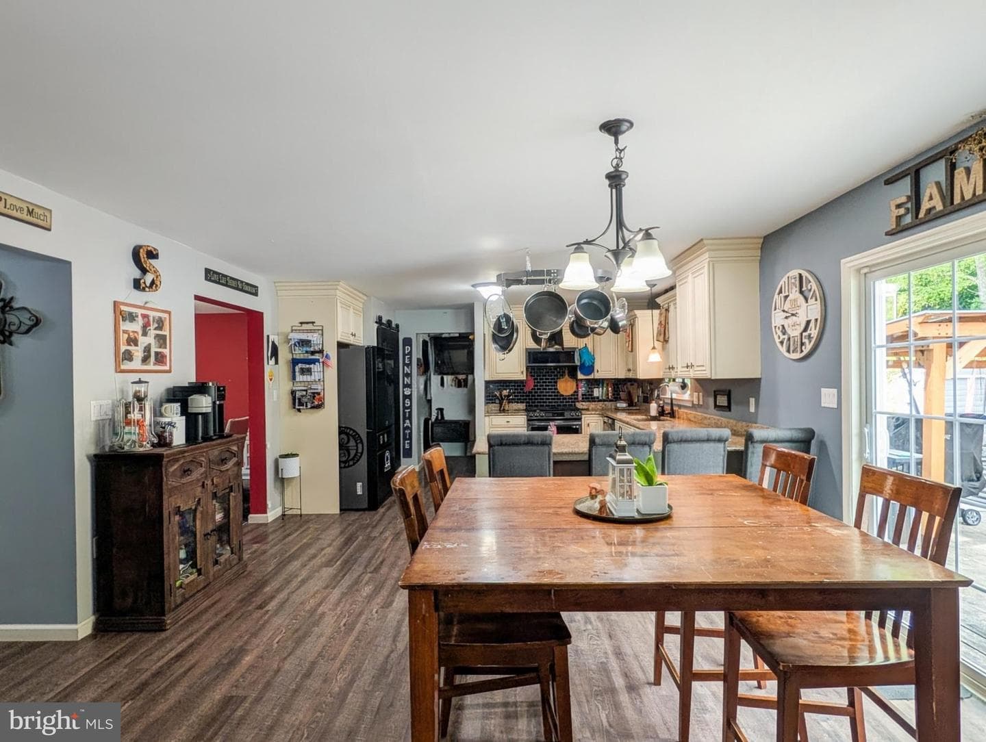 111 Hill Street photo 26
