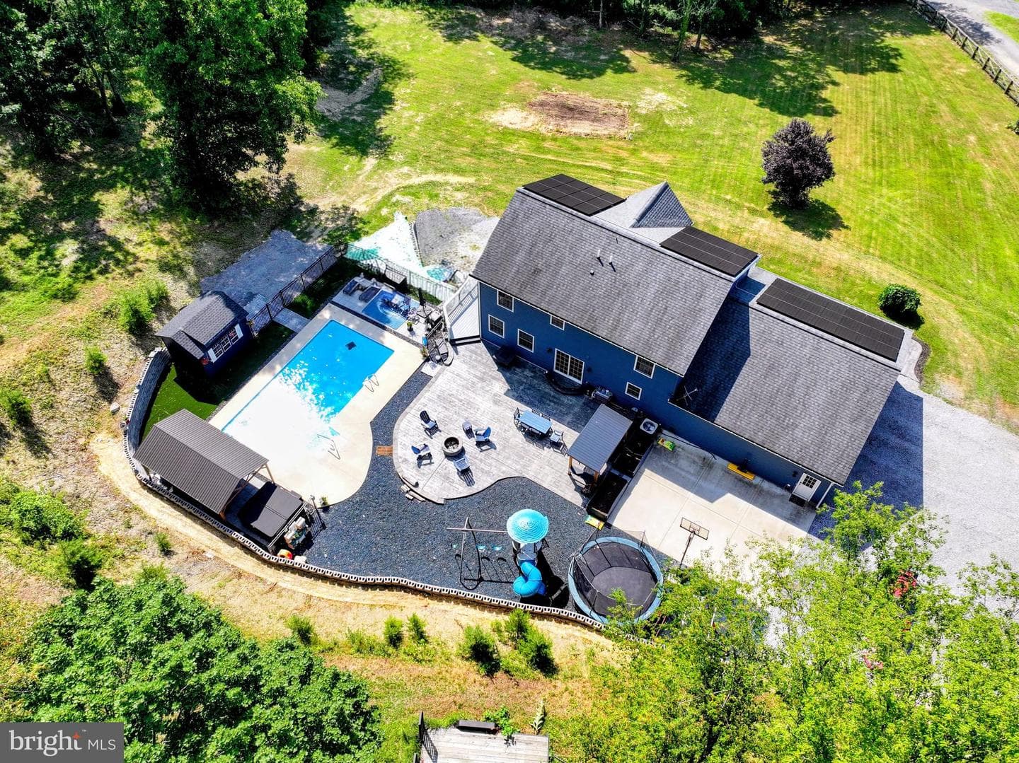 111 Hill Street photo 3