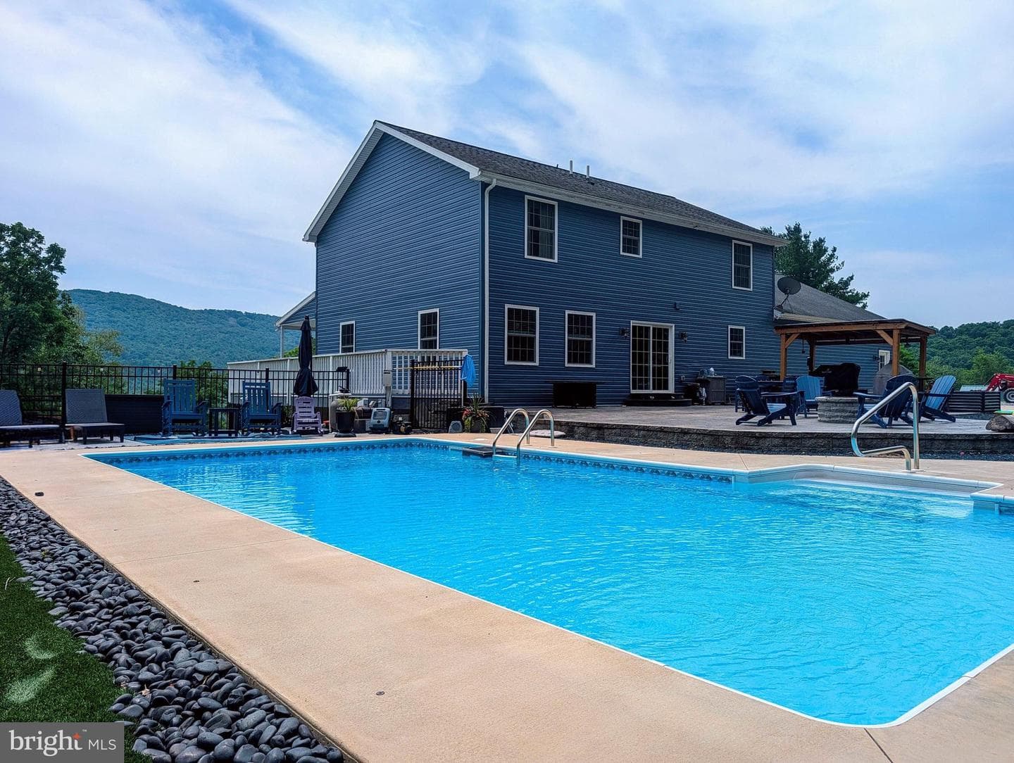 111 Hill Street photo 6