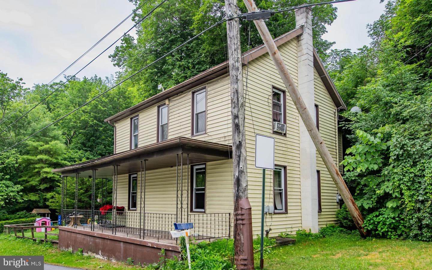 104 W Firehall Road photo 15