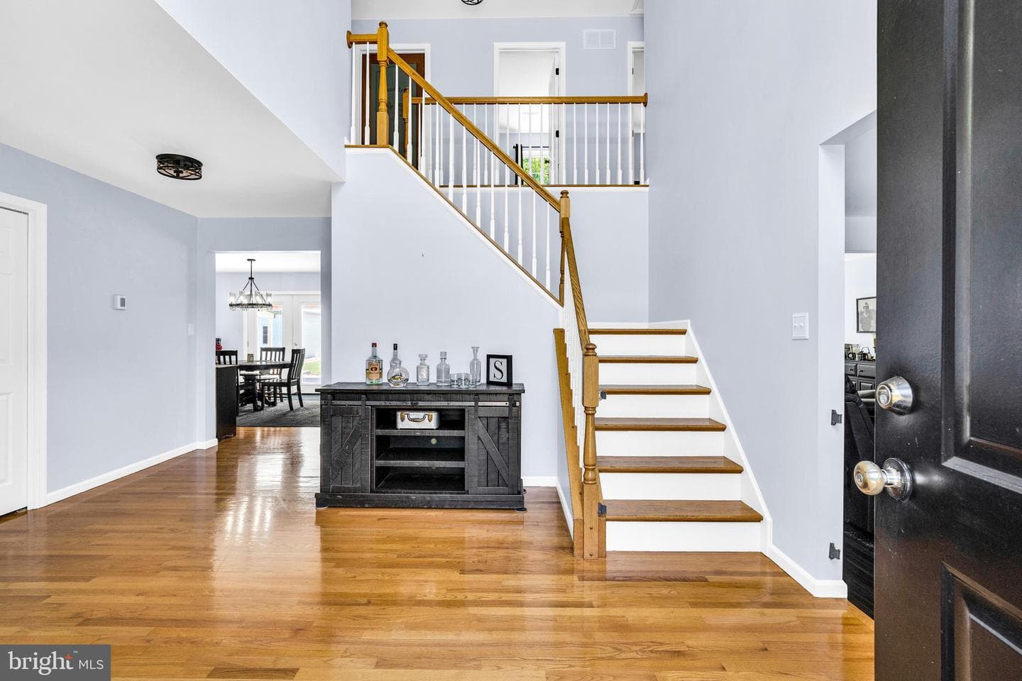 104 S Ridgewood Drive photo 3