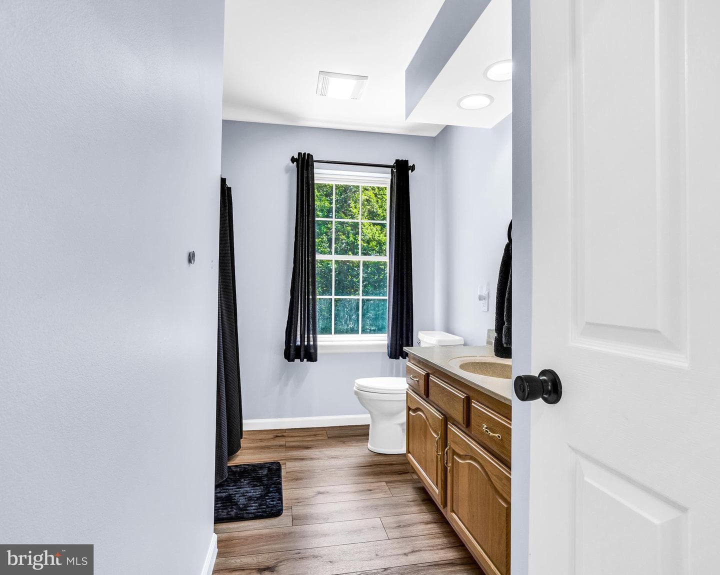 104 S Ridgewood Drive photo 33