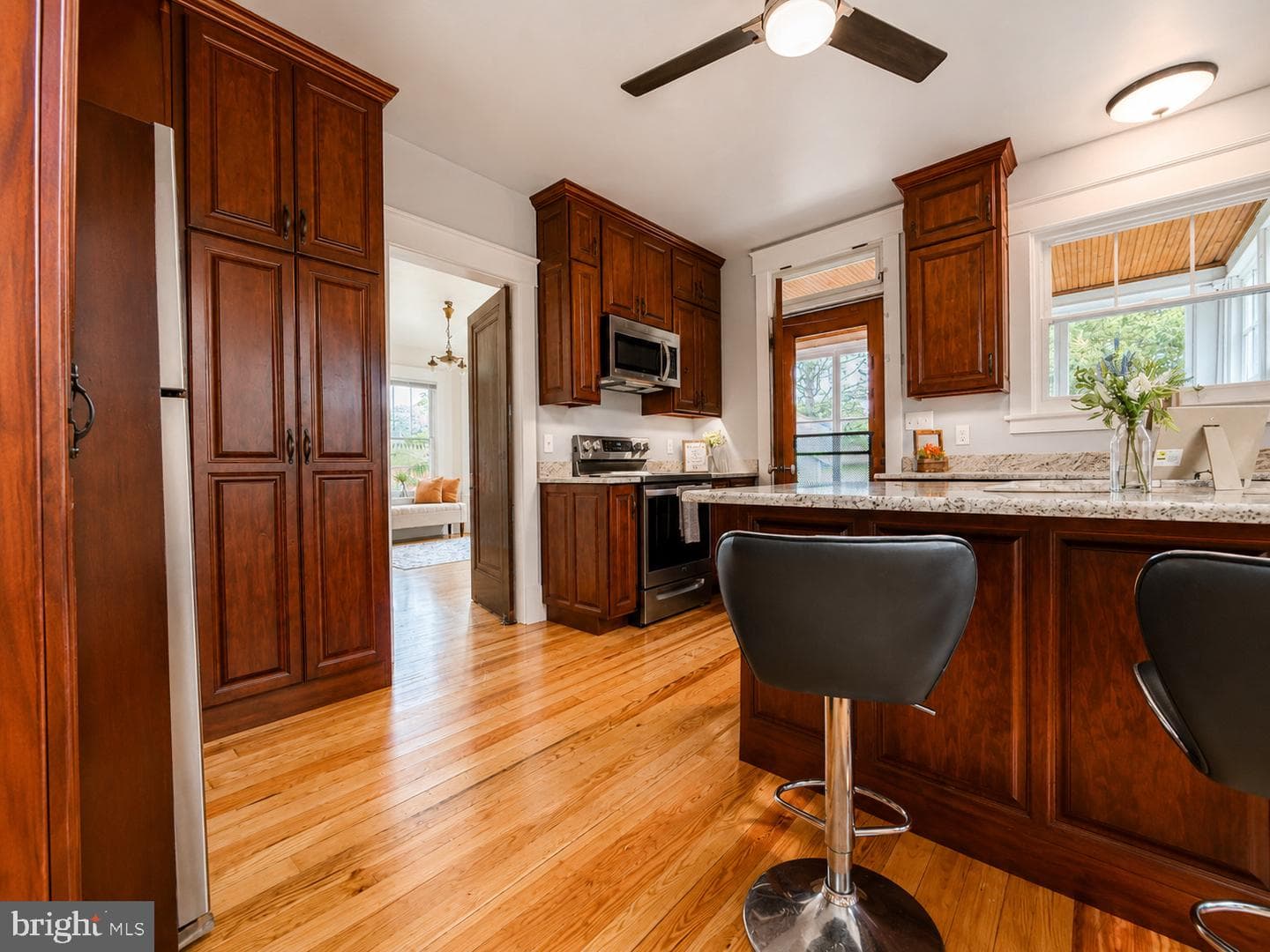 149 W Main photo 19