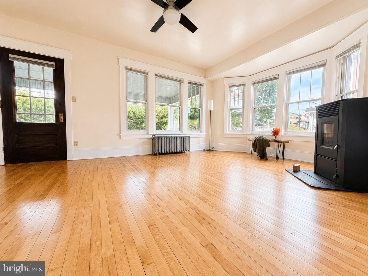 149 W Main photo 28