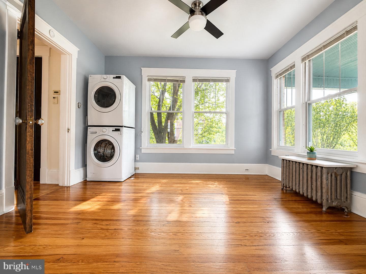 149 W Main photo 31