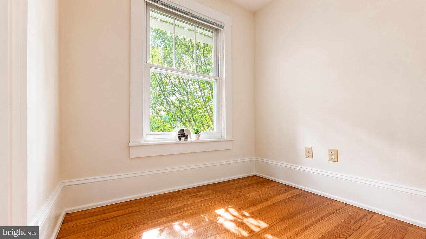 149 W Main photo 41