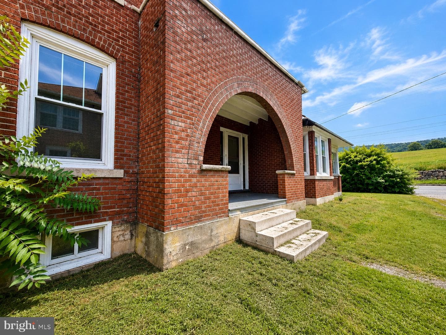 149 W Main photo 5