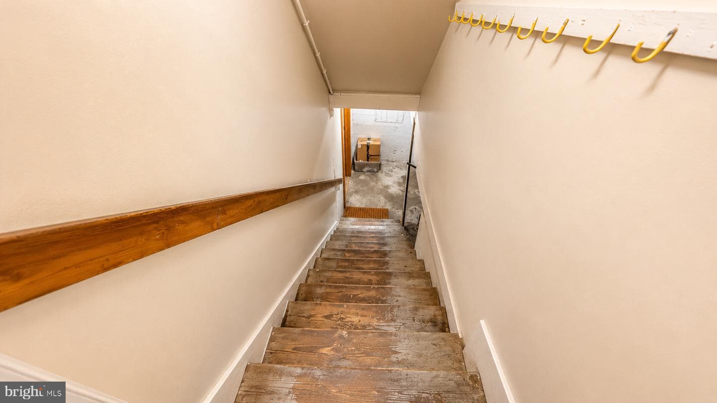 149 W Main photo 60