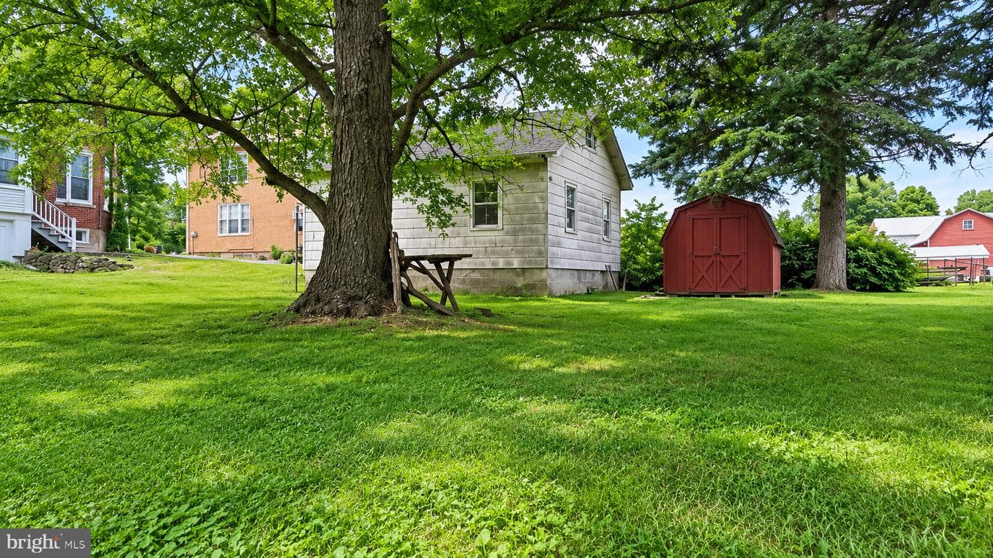 149 W Main photo 66