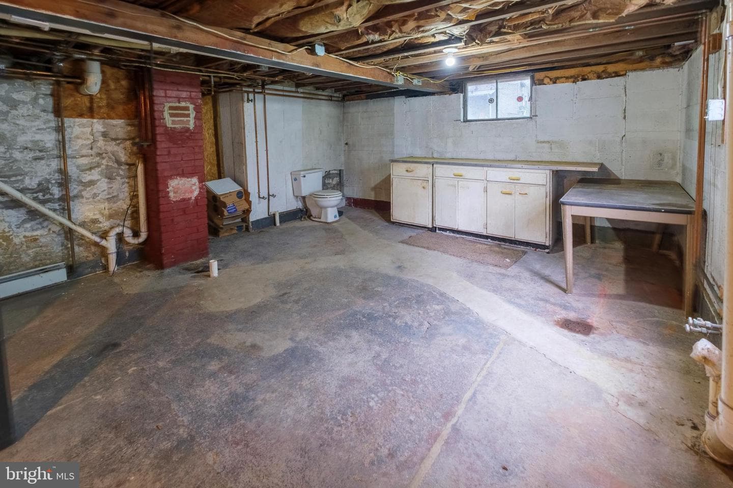 815 W Water Street photo 44