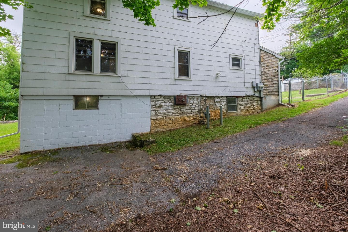 815 W Water Street photo 46