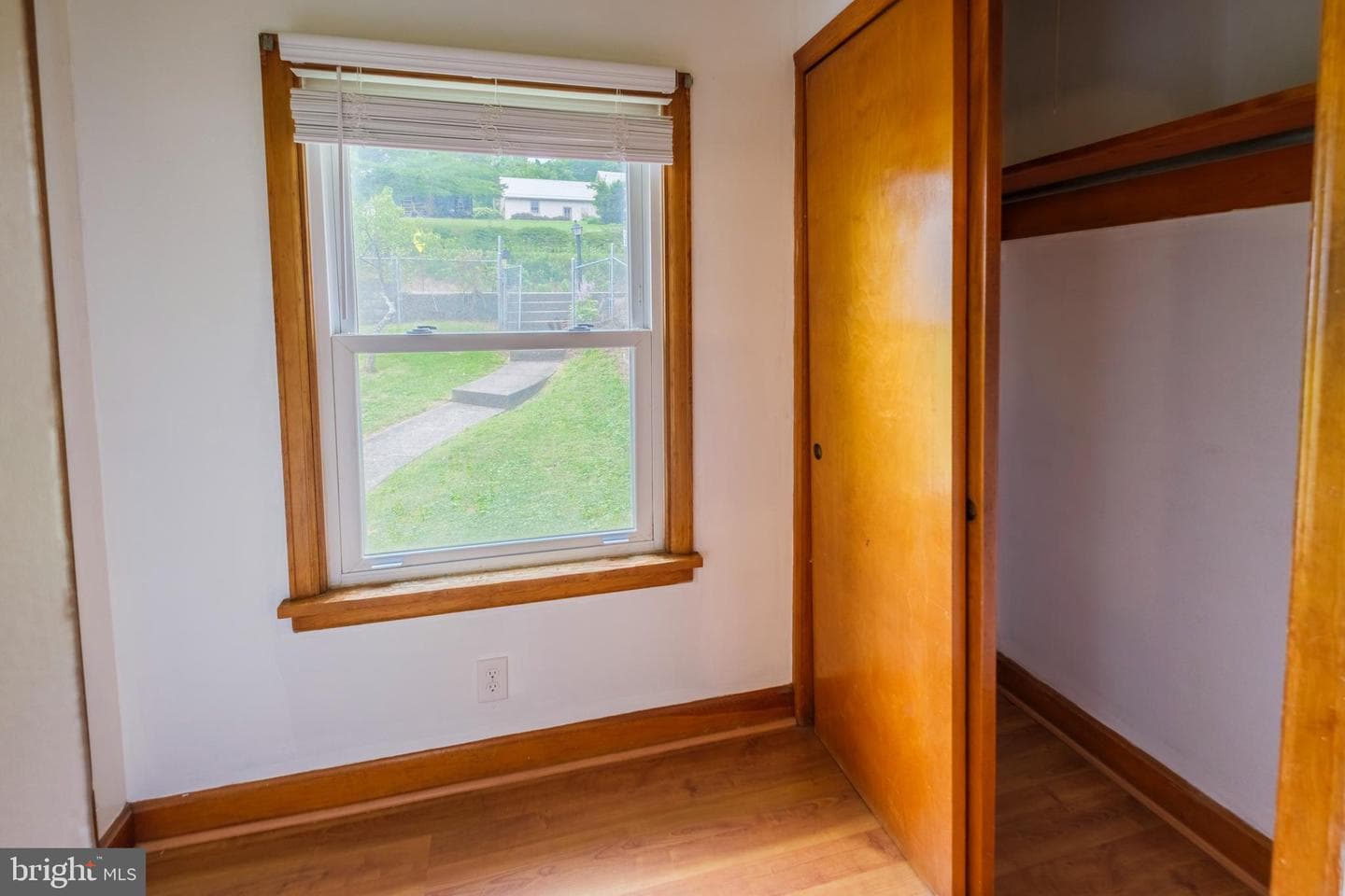 815 W Water Street photo 7