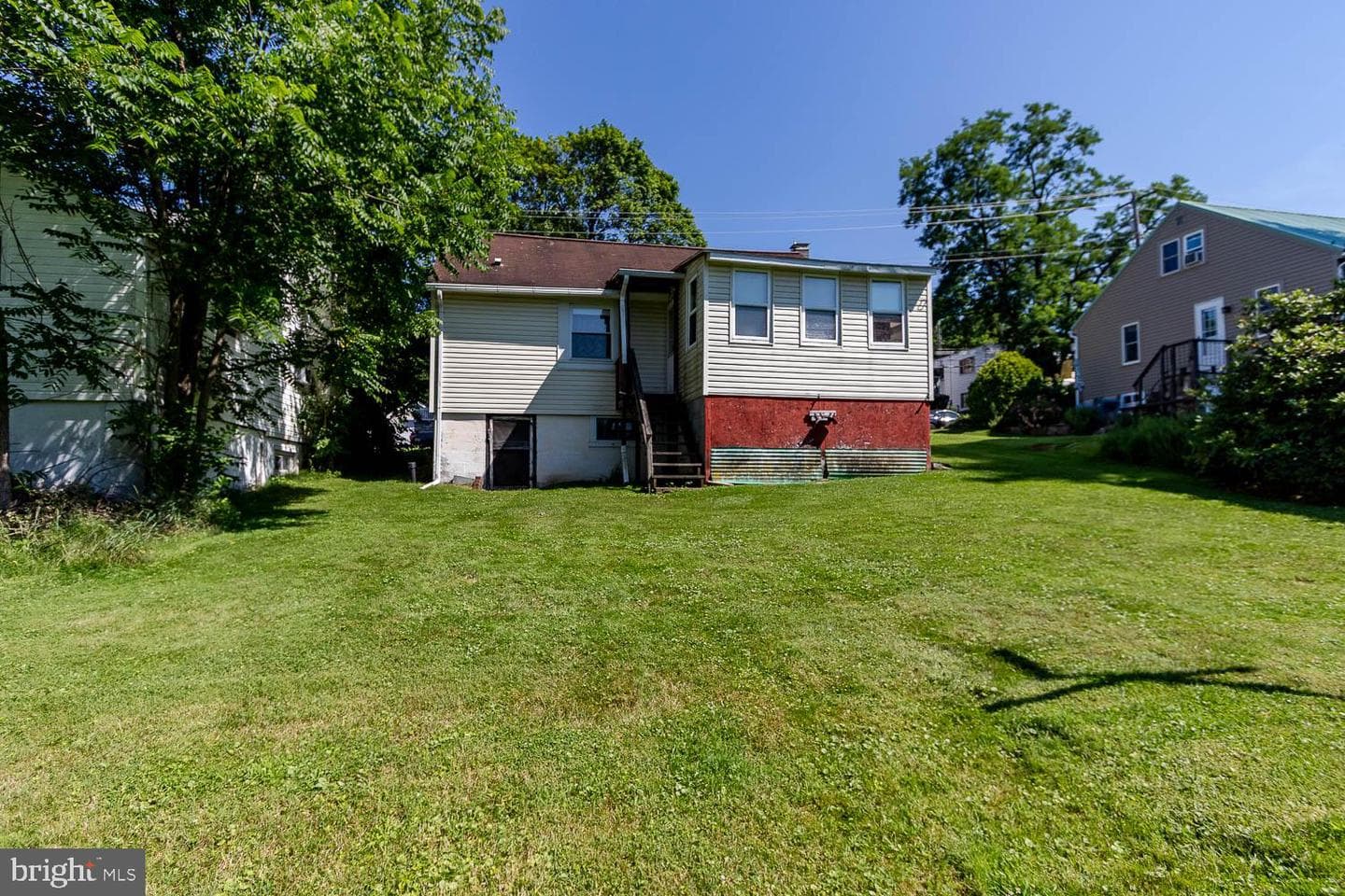 277 E. Pine Grove Road photo 20