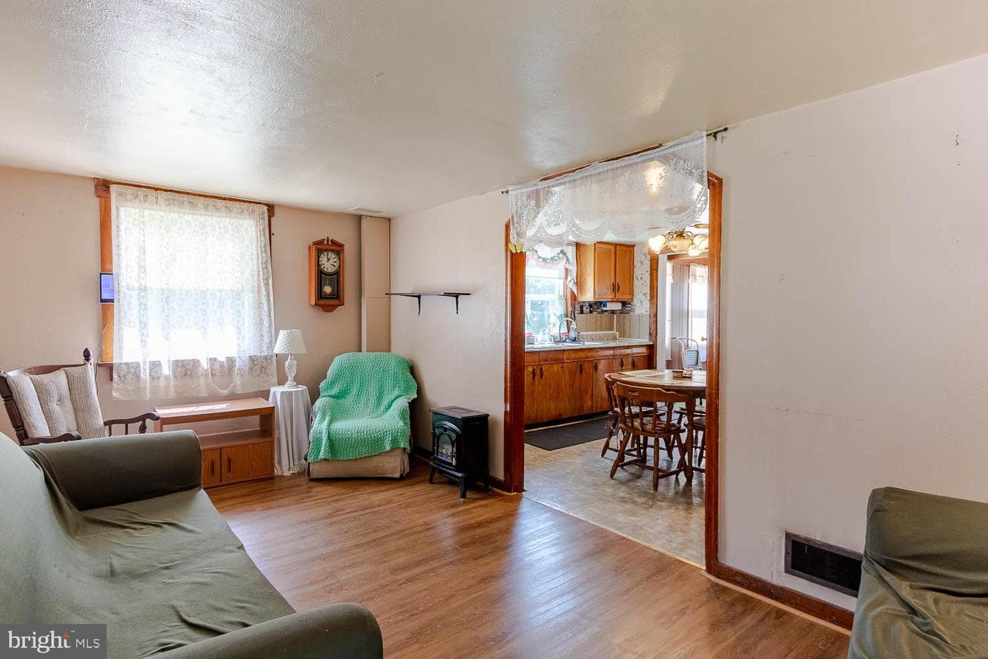 277 E. Pine Grove Road photo 3