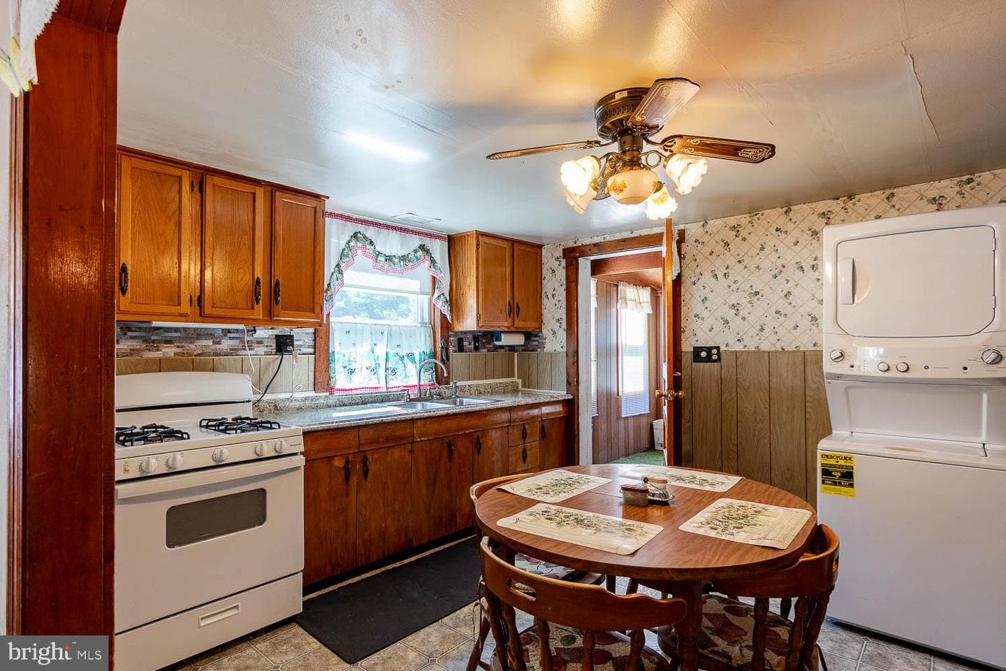 277 E. Pine Grove Road photo 6