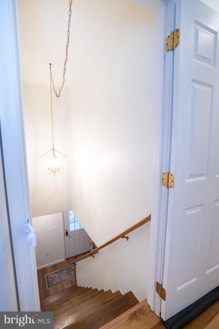 35 Coventry Lane photo 39