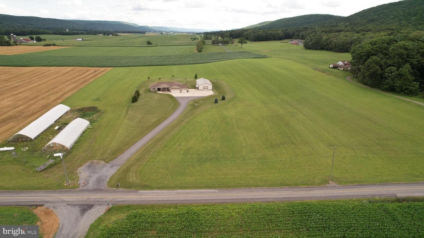 104 Take Off Drive photo 80