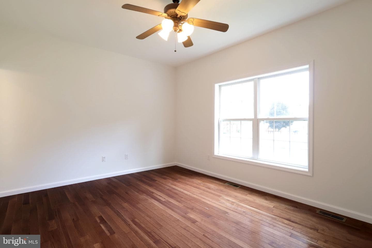 2320 Falconpointe Drive photo 18