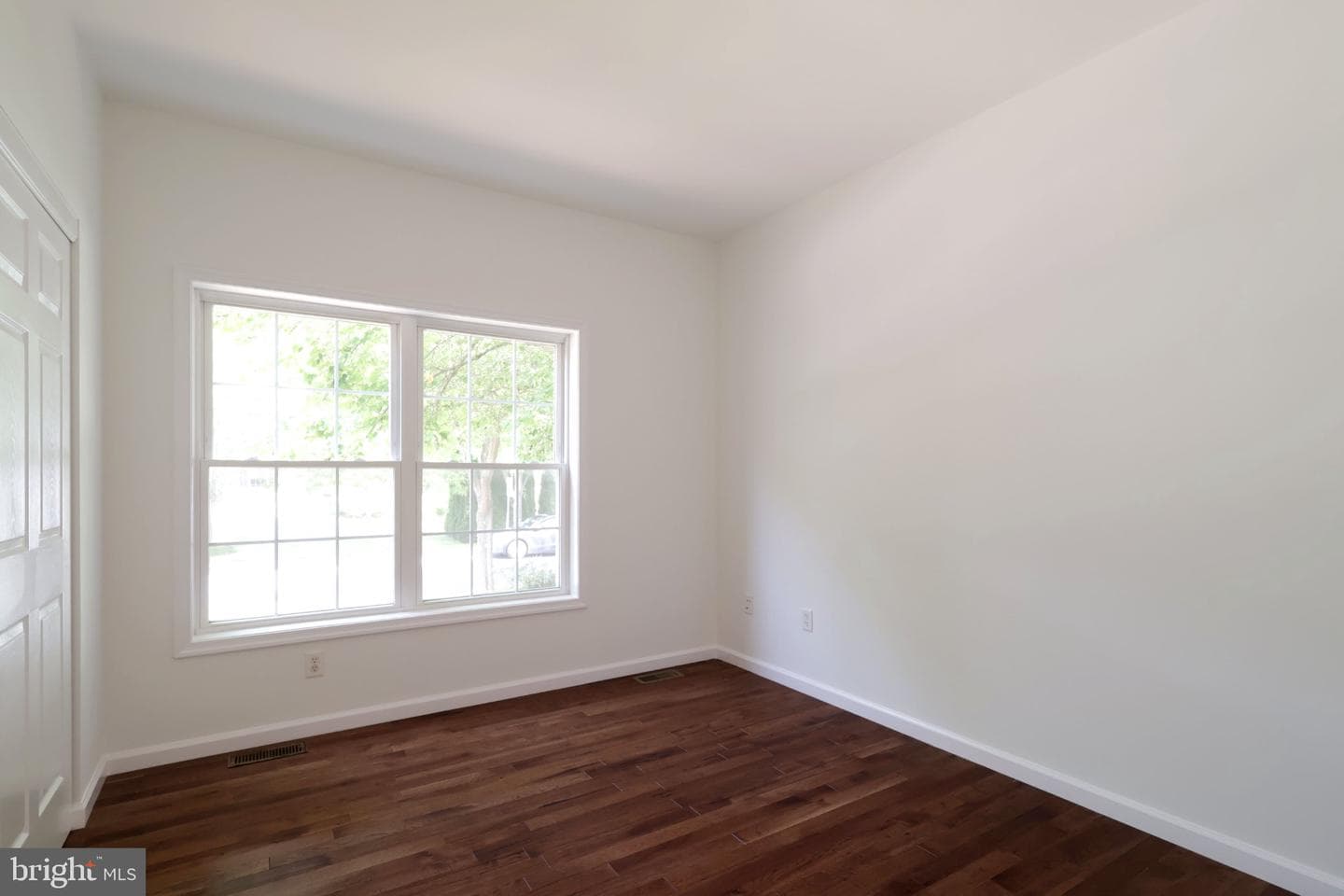 2320 Falconpointe Drive photo 24