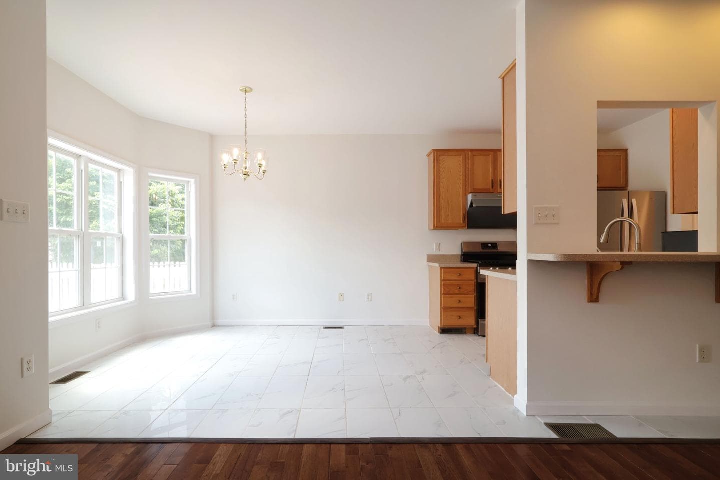 2320 Falconpointe Drive photo 9