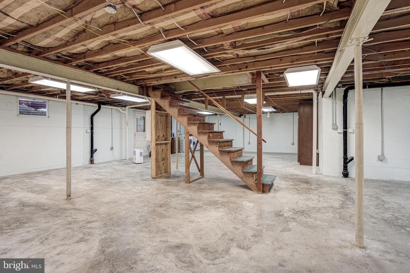 328 McBath Street photo 12
