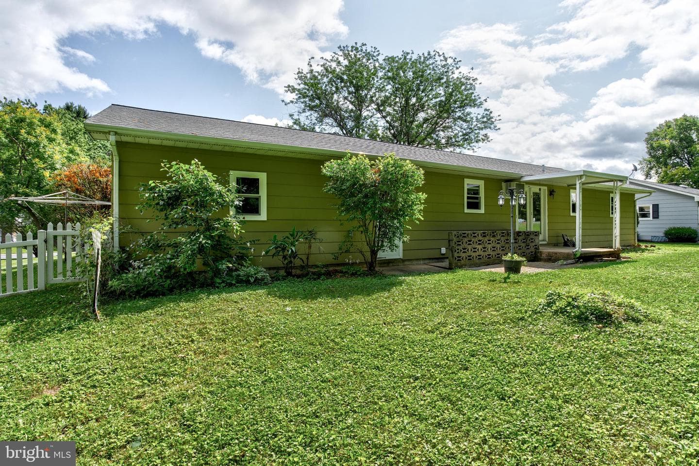 328 McBath Street photo 14