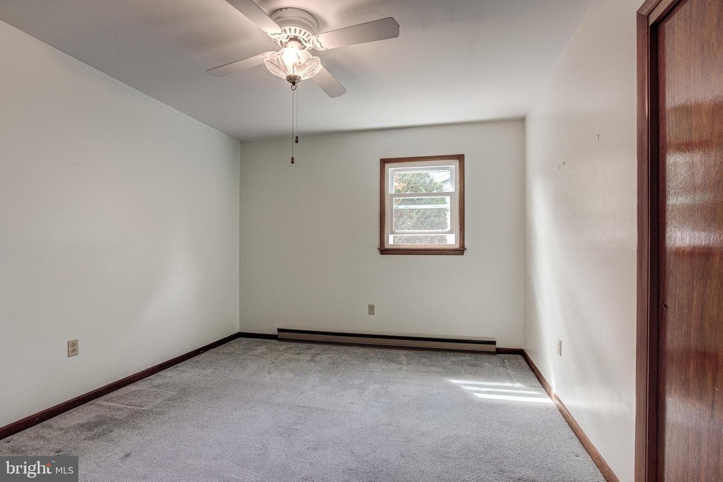 328 McBath Street photo 9