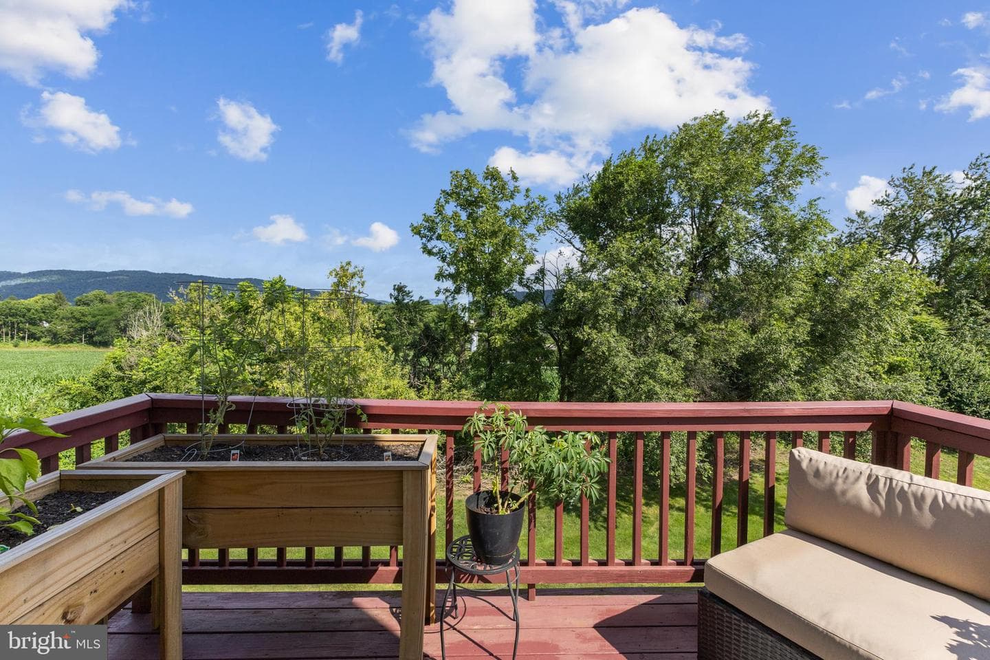 142 Faust Circle photo 17