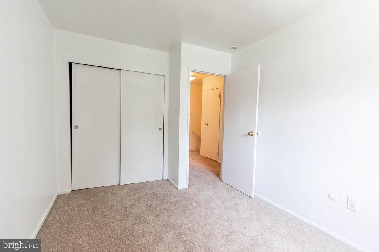 1111 W Aaron Drive #E photo 19