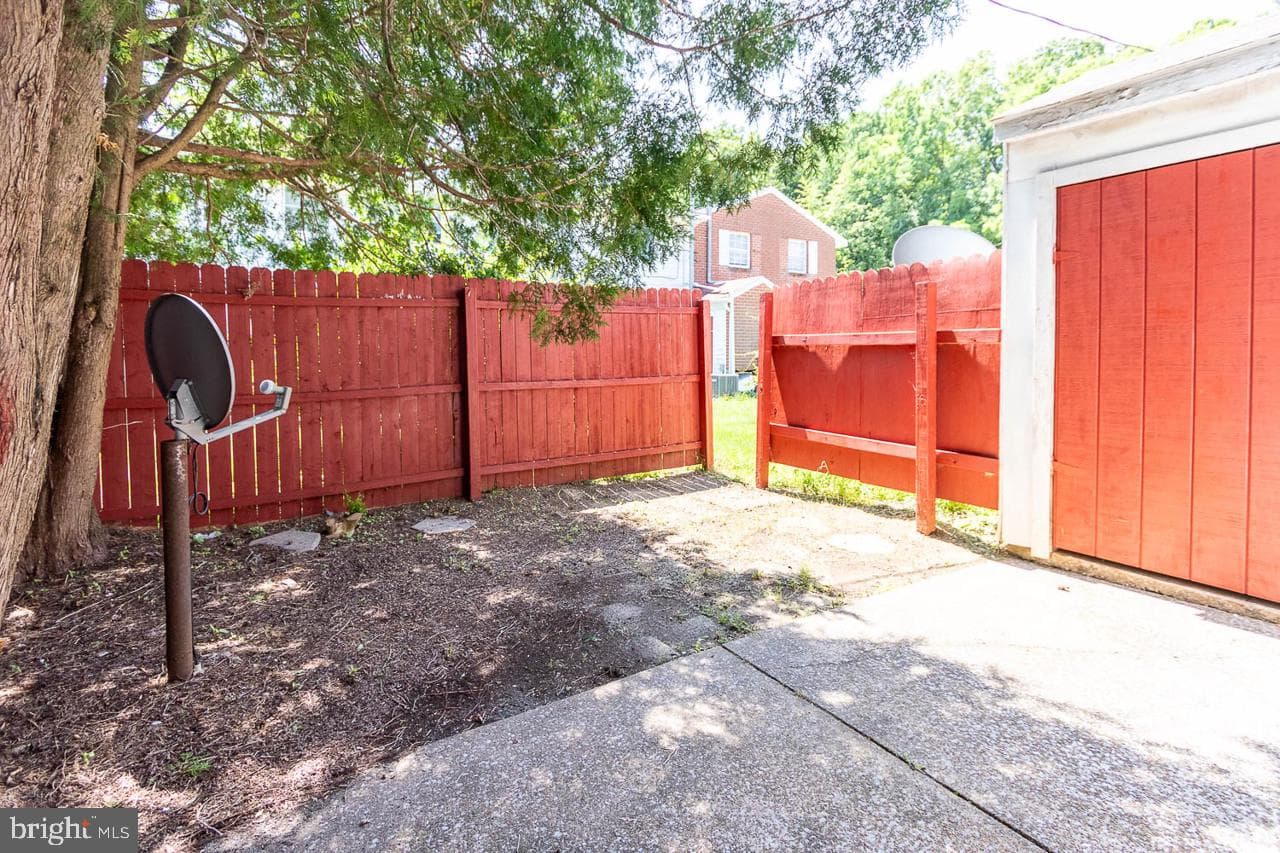 1111 W Aaron Drive #E photo 22