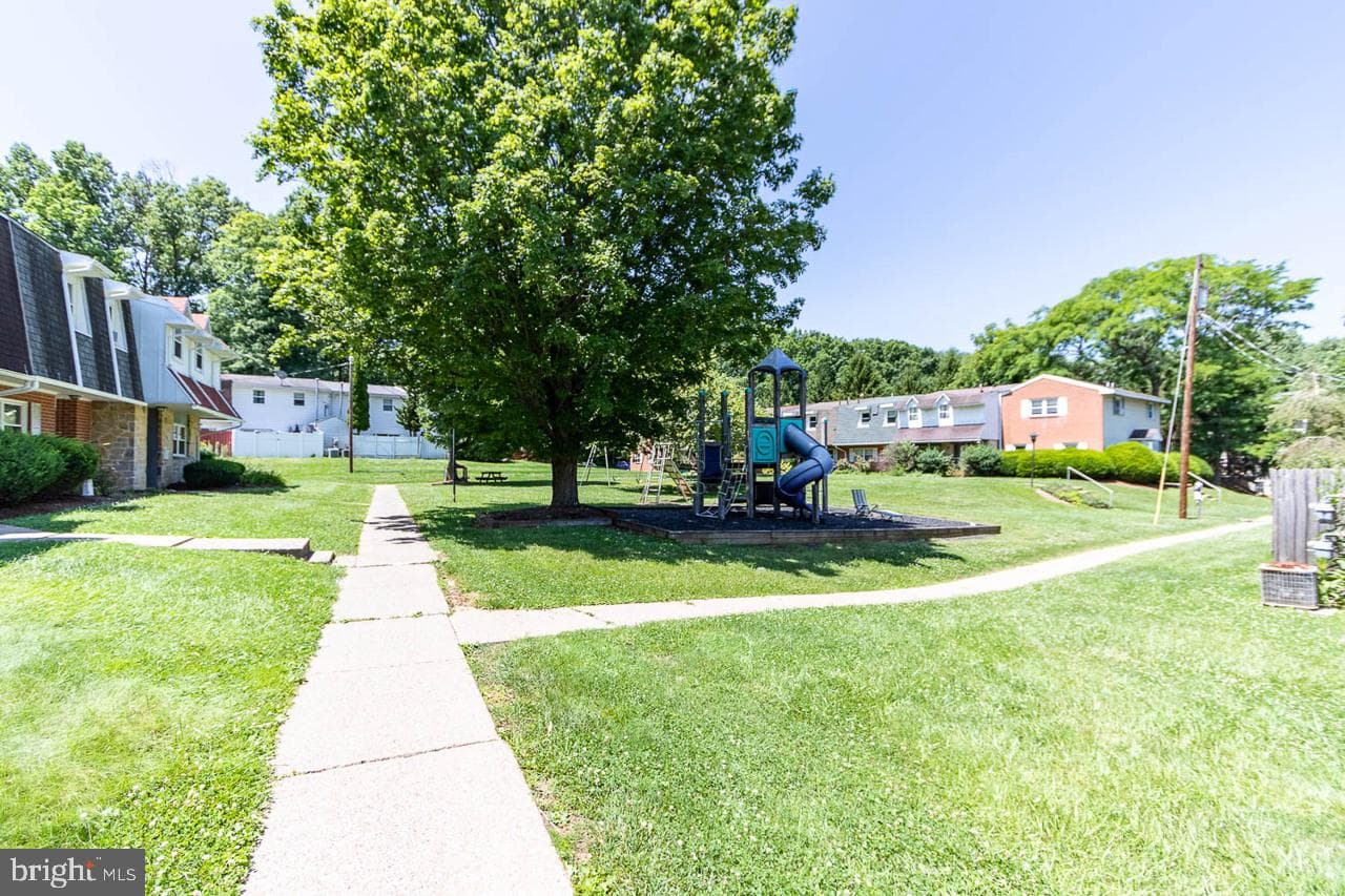 1111 W Aaron Drive #E photo 24