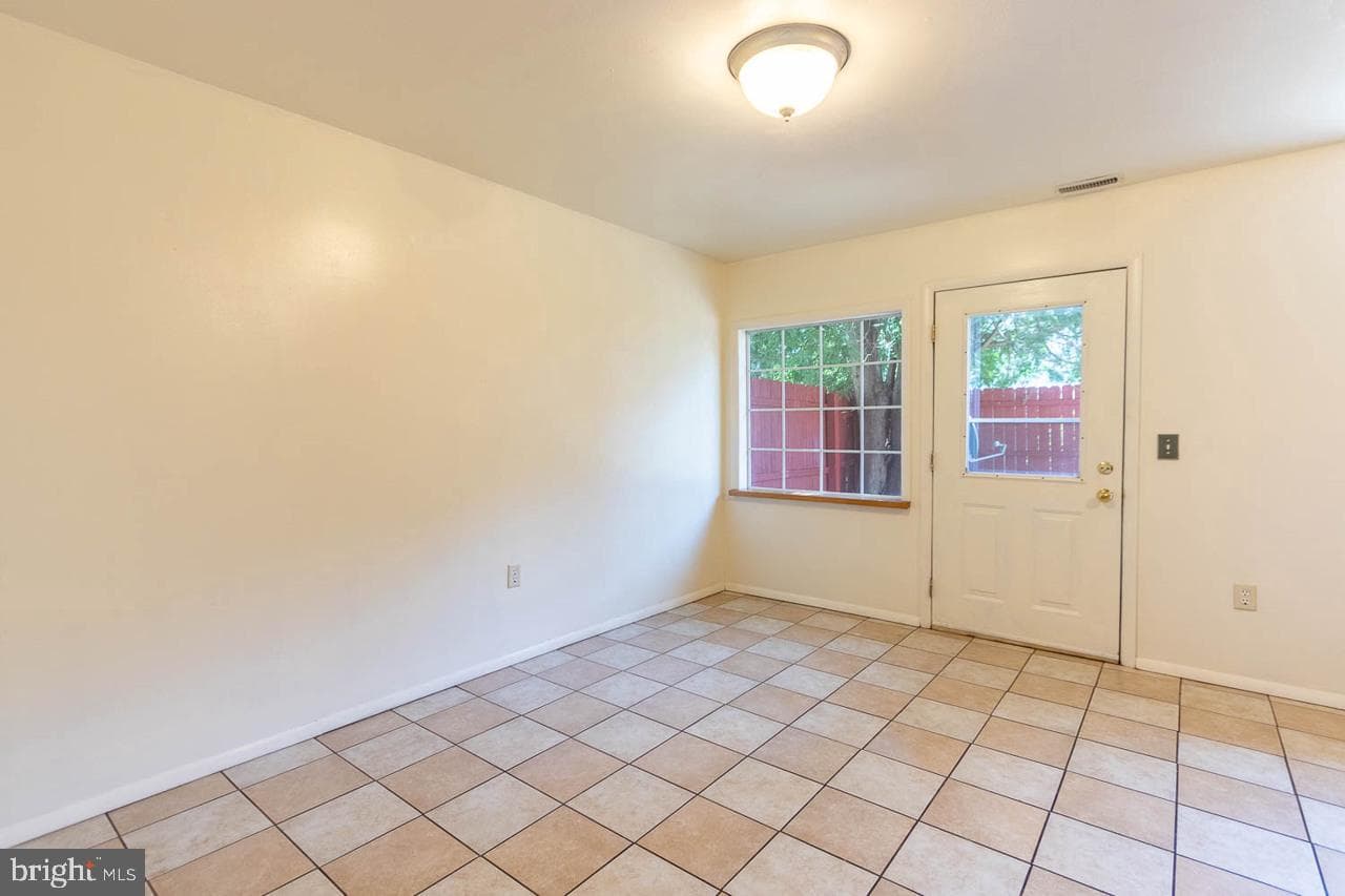 1111 W Aaron Drive #E photo 8